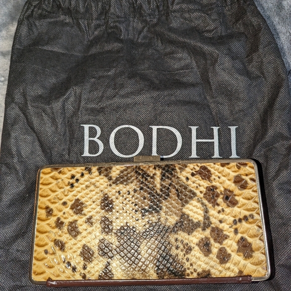 Bodhi Snake embossed Rectangular Clutch - Picture 2 of 7